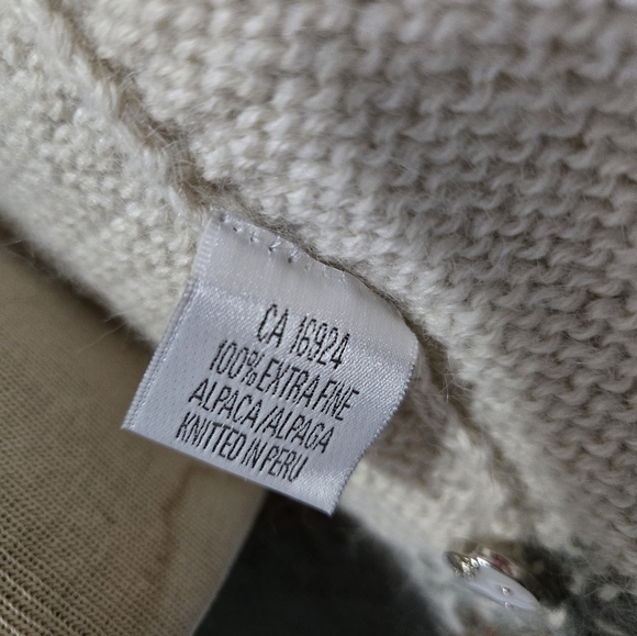 NANDO Extra Fine Alpaca Hand Knit Cream/Green/ Brown Leaf Pattern Cardigan. Med - Picture 9 of 14